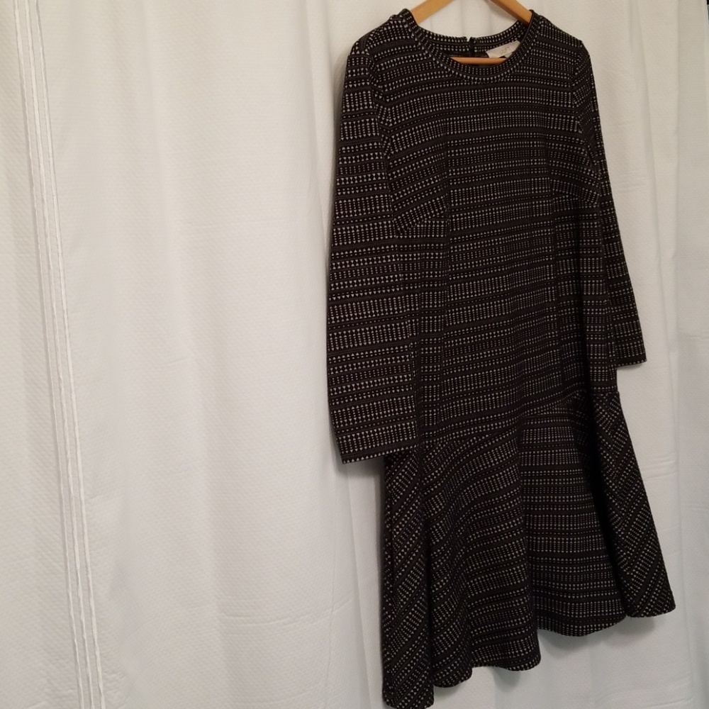 Ann Taylor Loft Dropped Waist Knit Dress Medium